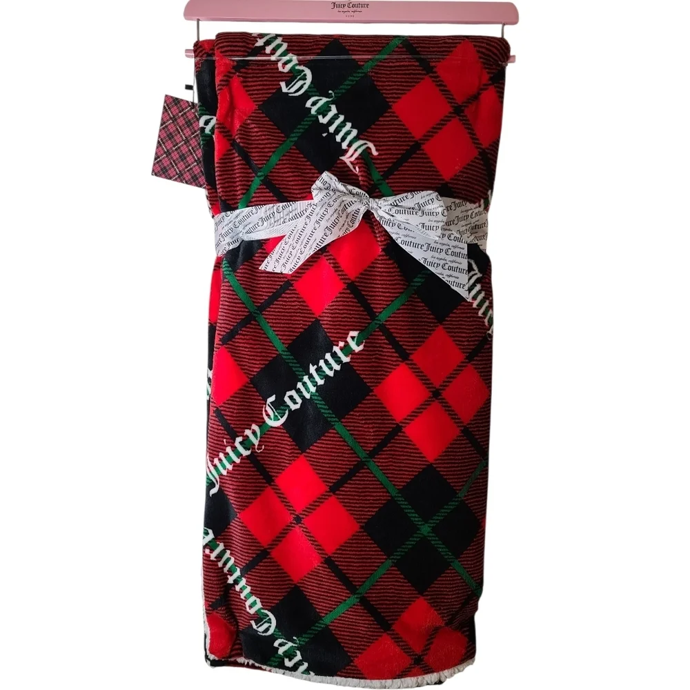 NEW JC Juicy Couture Plaid Sherpa Throw Blanket NWT